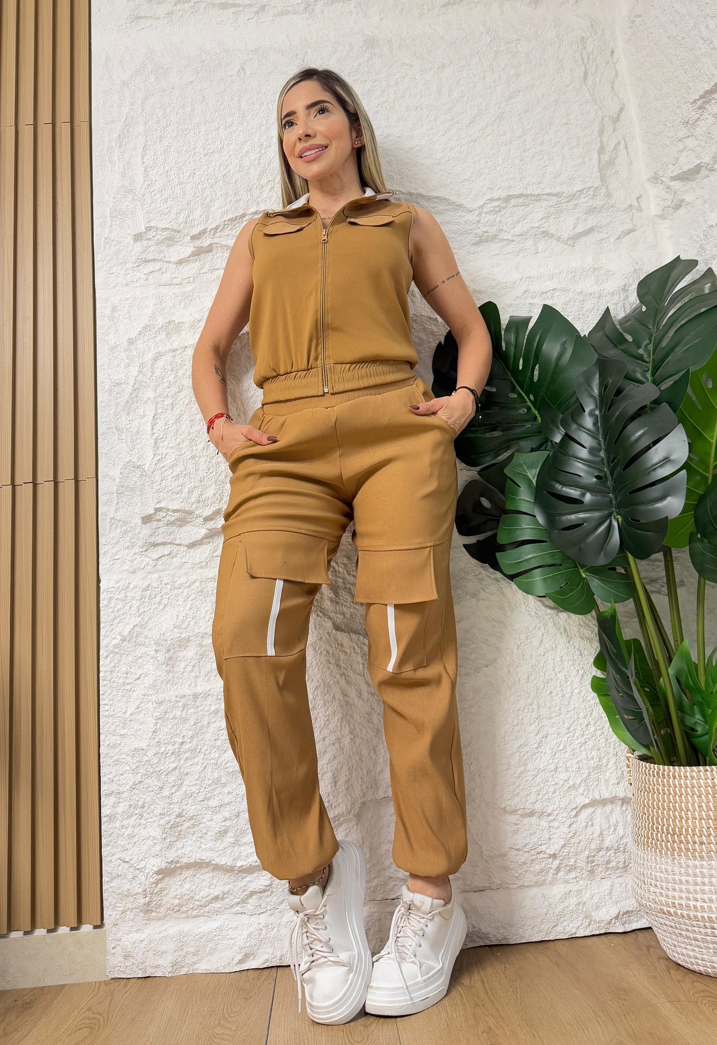 Conjunto Cargo en Bengalina – Estilo y Comodidad para Cada Día